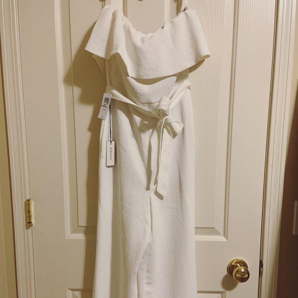 Aritzia Babaton Flutter Jumpsuit
